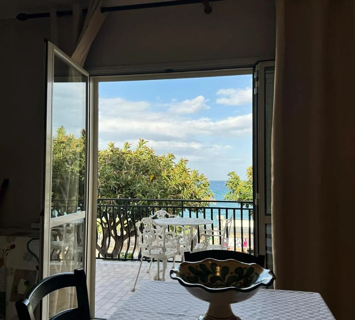 Case Vacanze Di Isabella Stoia Giardini Naxos Italy
