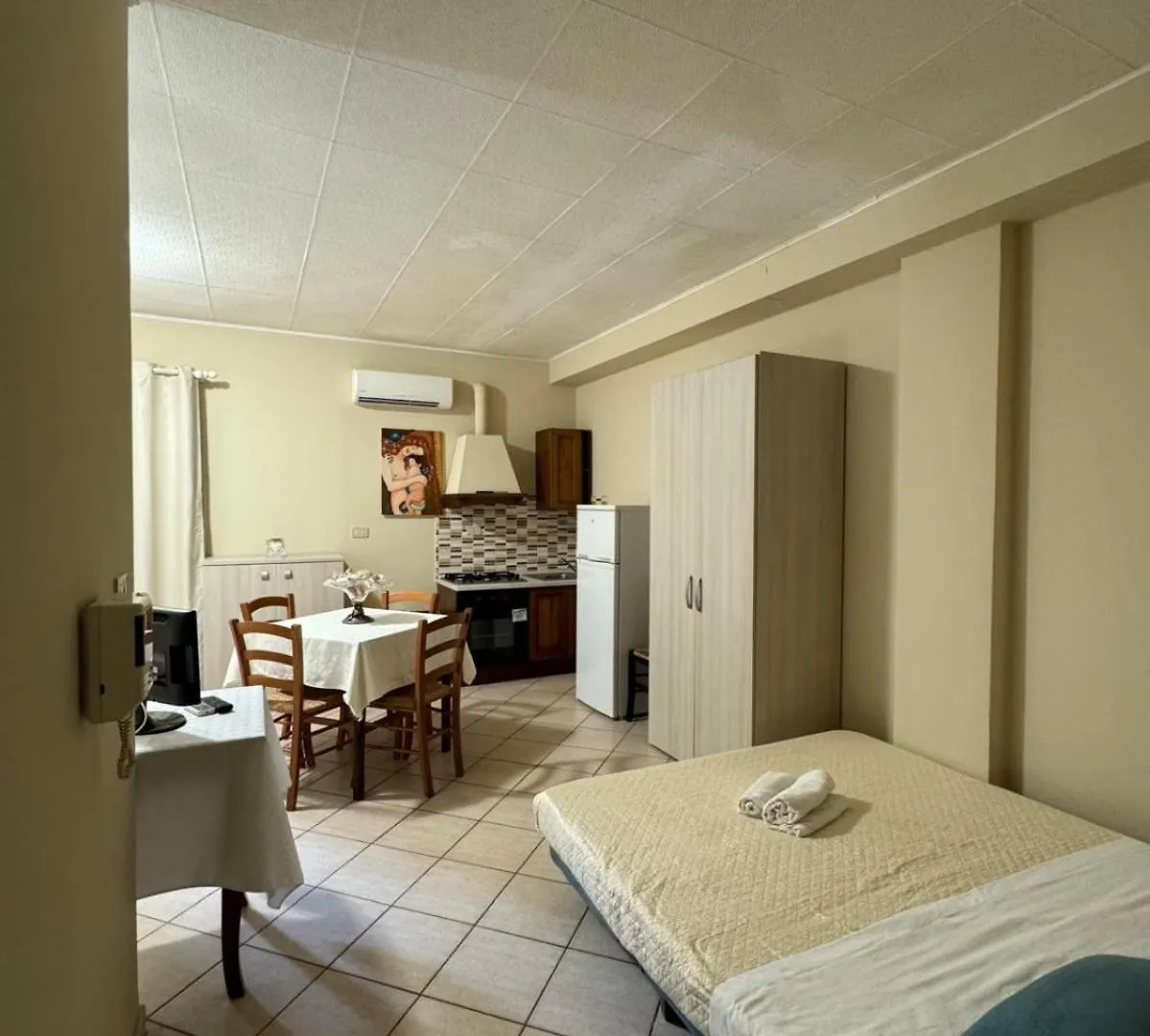 Case Vacanze Di Isabella Stoia Giardini Naxos 0*,